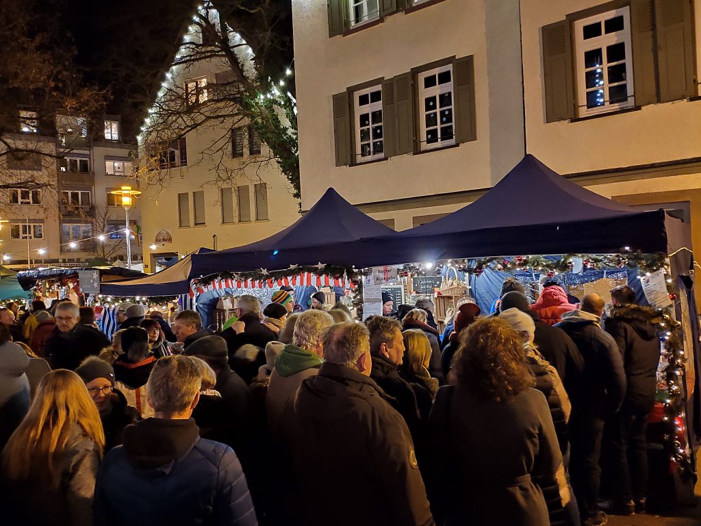 Weihnachtliche Stimmung am BVL-Stand